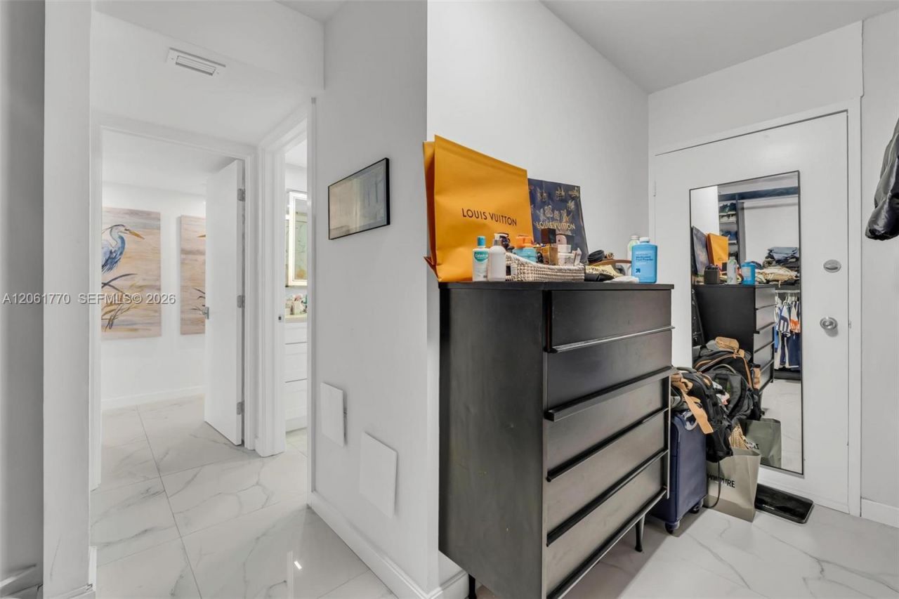 18071 Biscayne Blvd, Unit 901, Aventura, FL 33160 Photo
