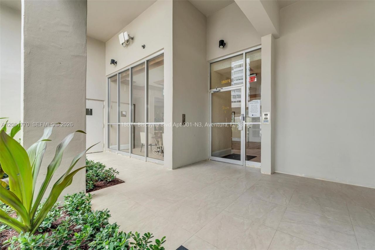 18071 Biscayne Blvd, Unit 901, Aventura, FL 33160 Photo