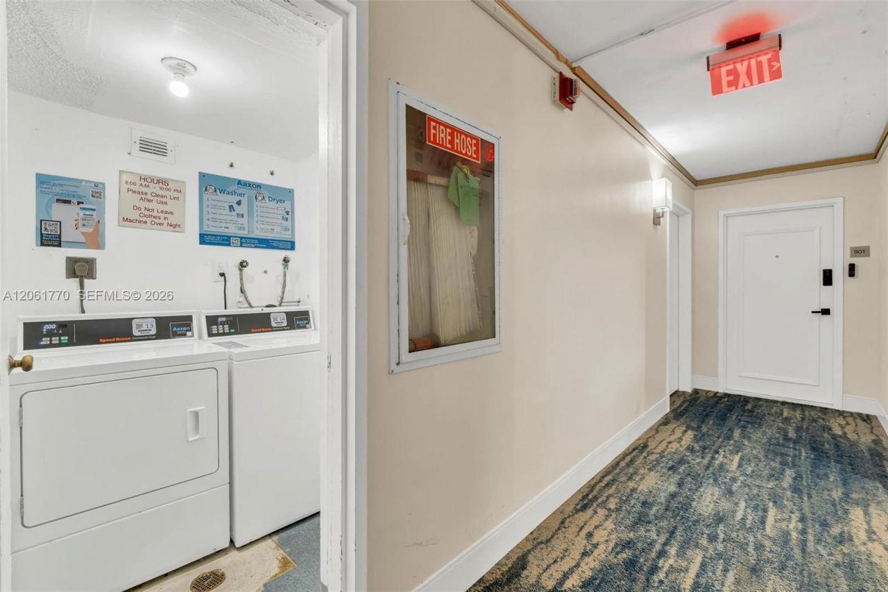 18071 Biscayne Blvd, Unit 901, Aventura, FL 33160 Photo