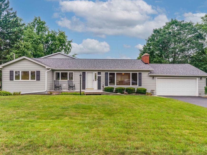 Main Photo