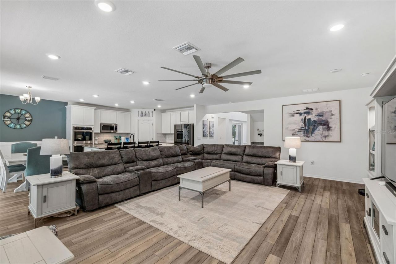 10501 Red Coach Street , Spring Hill, FL 34608 Photo
