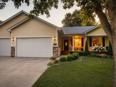 1809 Michigan Drive, Northfield, MN 55057