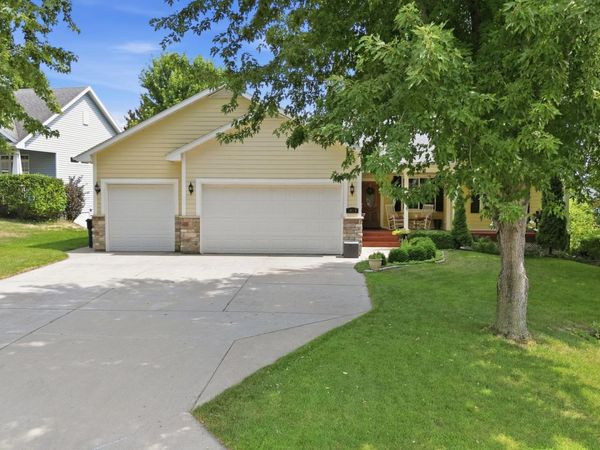 1809 Michigan Drive, Northfield, MN 55057