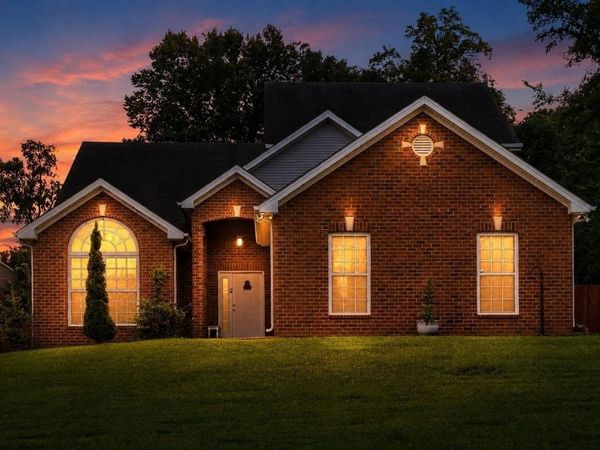 101 Wiggins Ct, Nolensville, TN 37135