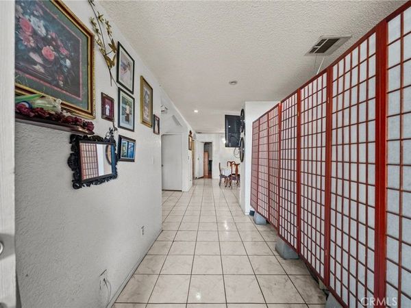 1875 W Slauson Avenue, Los Angeles, CA 90047