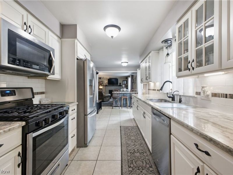 6882 Katahdin Drive, Poland, OH 44514 Photo 5