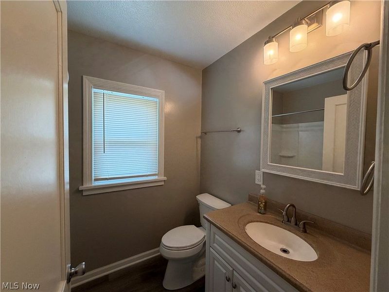 1463 Columbia Road, Valley City, OH 44280 Photo 17
