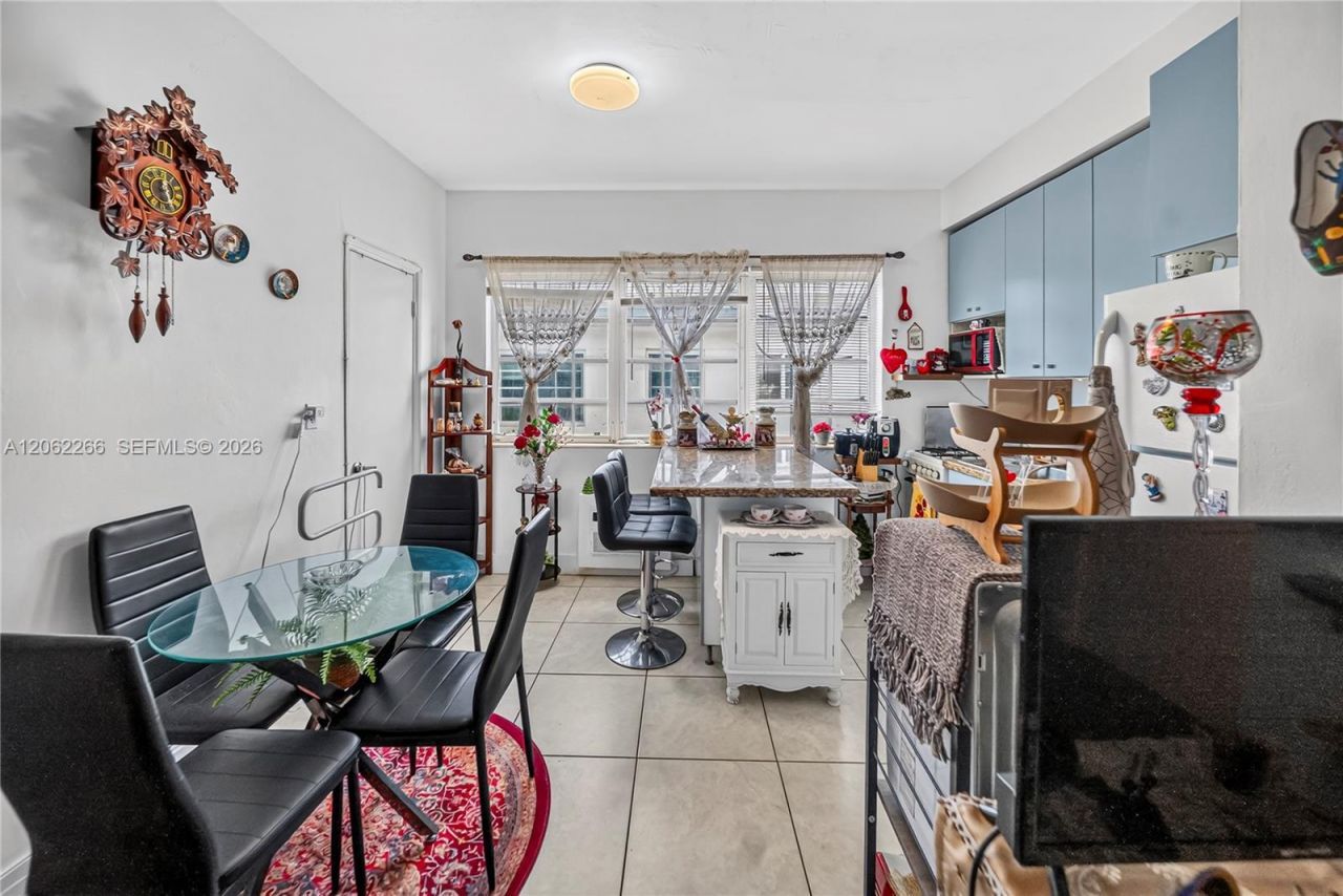 836 10th St, Unit 8, Miami Beach, FL 33139 Photo
