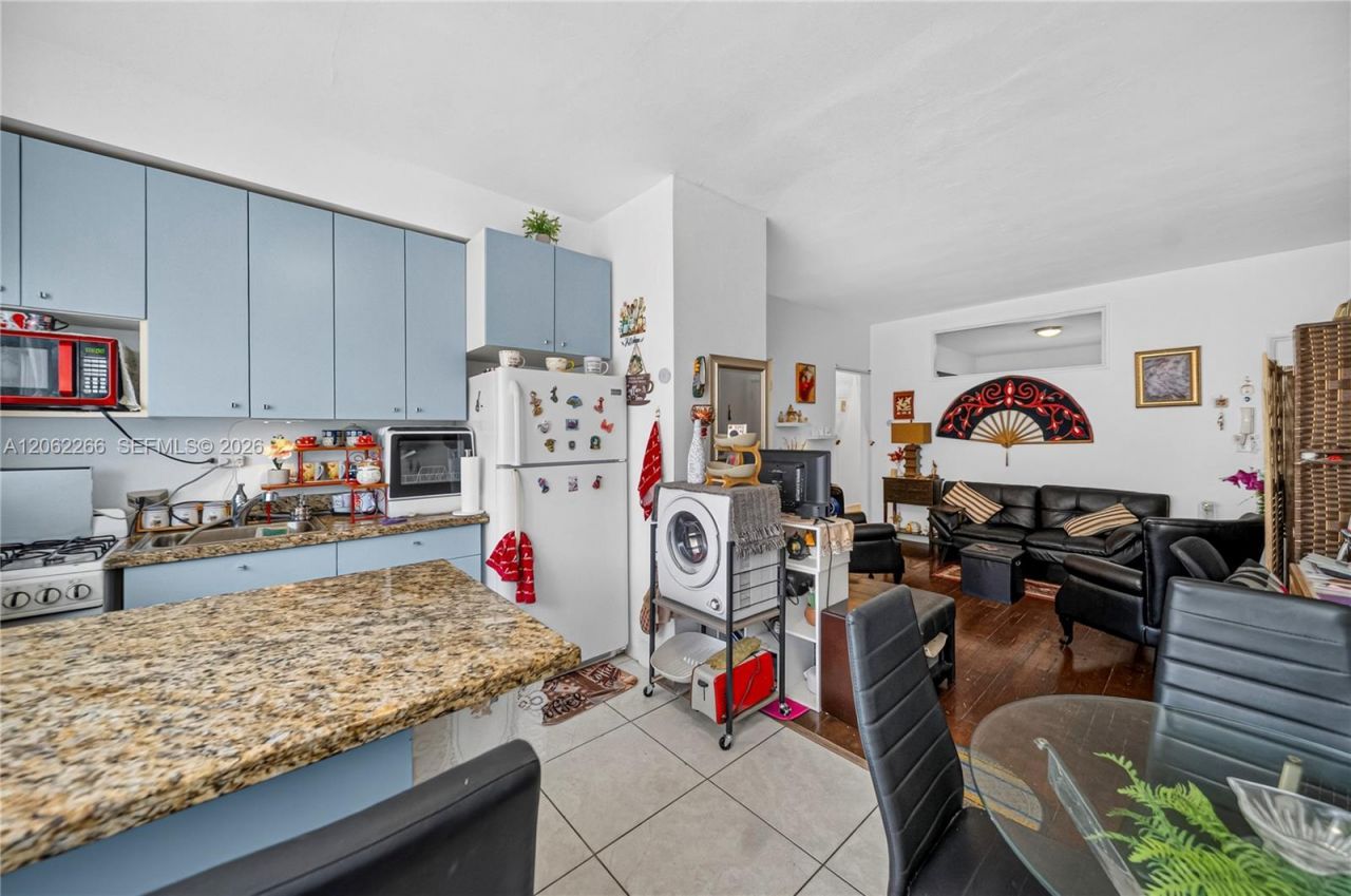836 10th St, Unit 8, Miami Beach, FL 33139 Photo