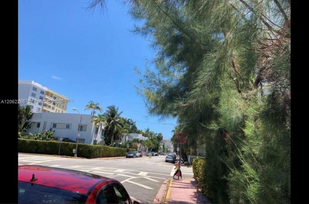 836 10th St, Unit 8, Miami Beach, FL 33139 Photo