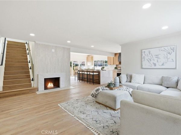 3675 Palo Verde, Long Beach, CA 90808