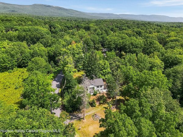 148 Quannacut Road, Pine Bush, NY 12566