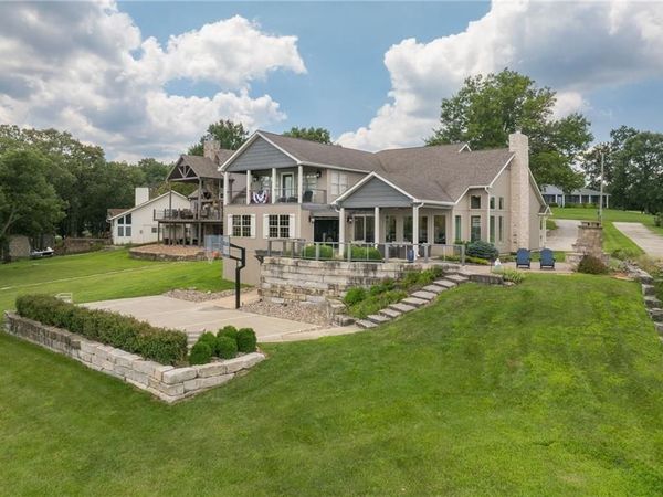 560 Lake Viking Terrace, Gallatin, MO 64640