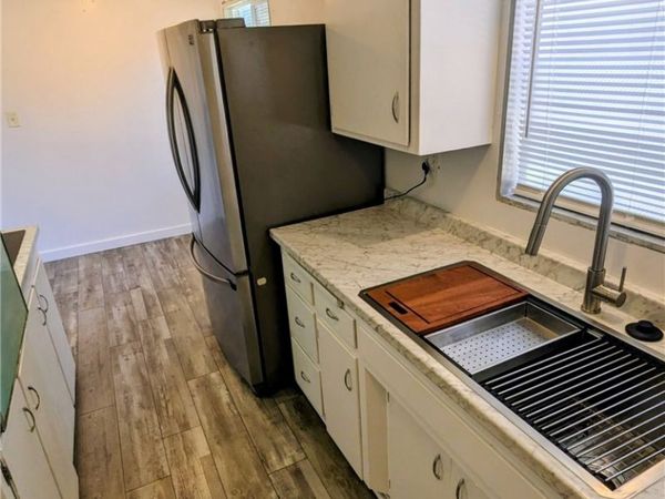 2237 Rose, Unit C, Signal Hill, CA 90755