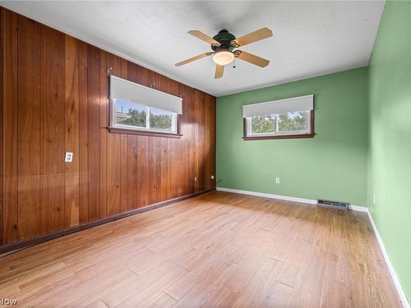 260 Deborah Lane, Bedford, OH 44146 Photo 29