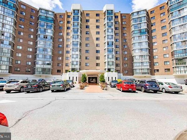 15115 INTERLACHEN DRIVE, Unit 3-309, SILVER SPRING, MD 20906