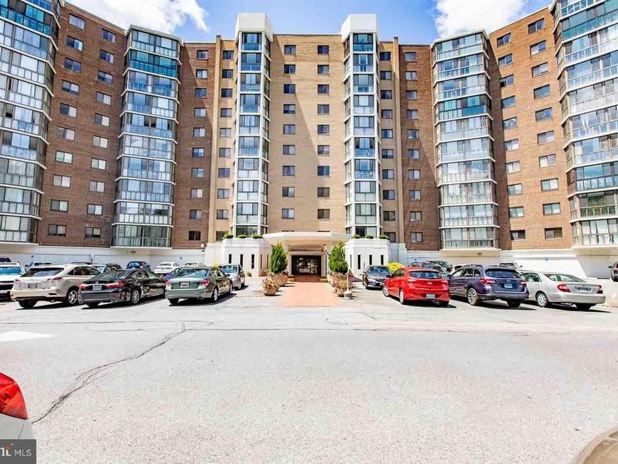 15115 Interlachen Drive, Unit 3-309, Silver Spring, MD 20906 Main Photo