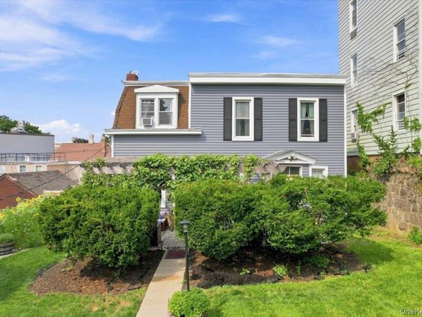 143 Oliver Avenue , Yonkers, NY 10701