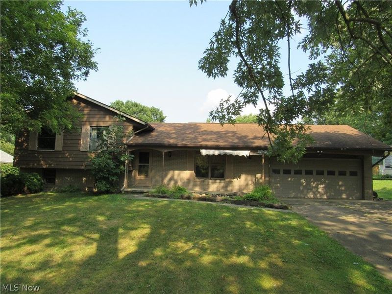 10940 Julie Street NE, Alliance, OH 44601 Photo 1