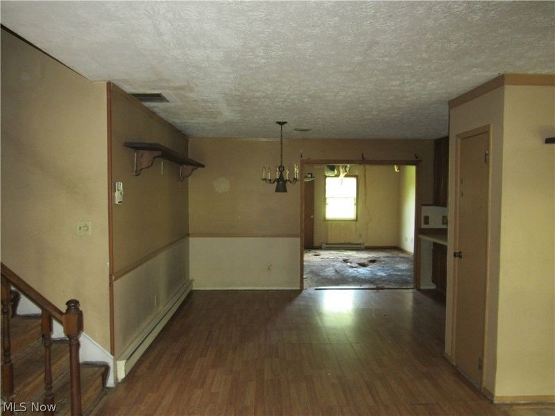 10940 Julie Street NE, Alliance, OH 44601 Photo 2