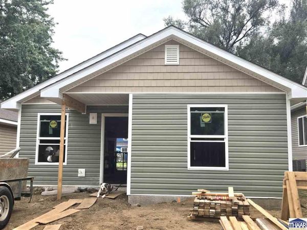 75 S 18th Street, Terre Haute, IN 47807