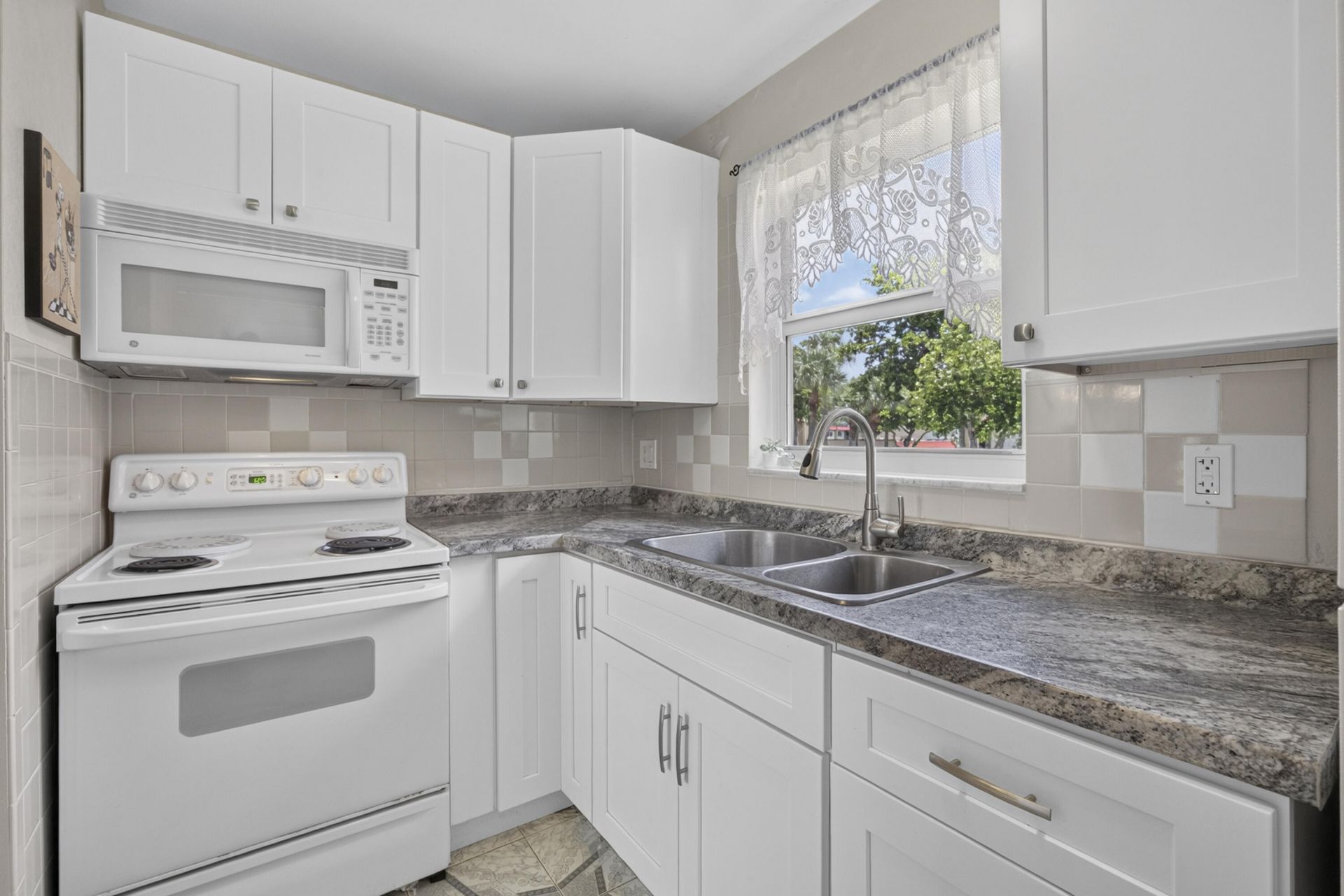 355 Lake Frances Drive, West Palm Beach, FL 33411 Photo