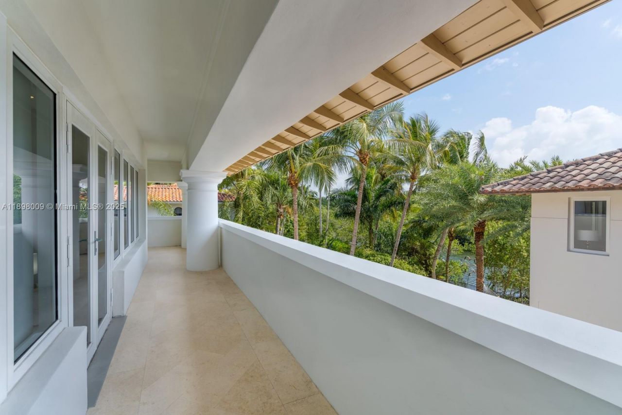 112 Paloma Dr, Coral Gables, FL 33143 Photo