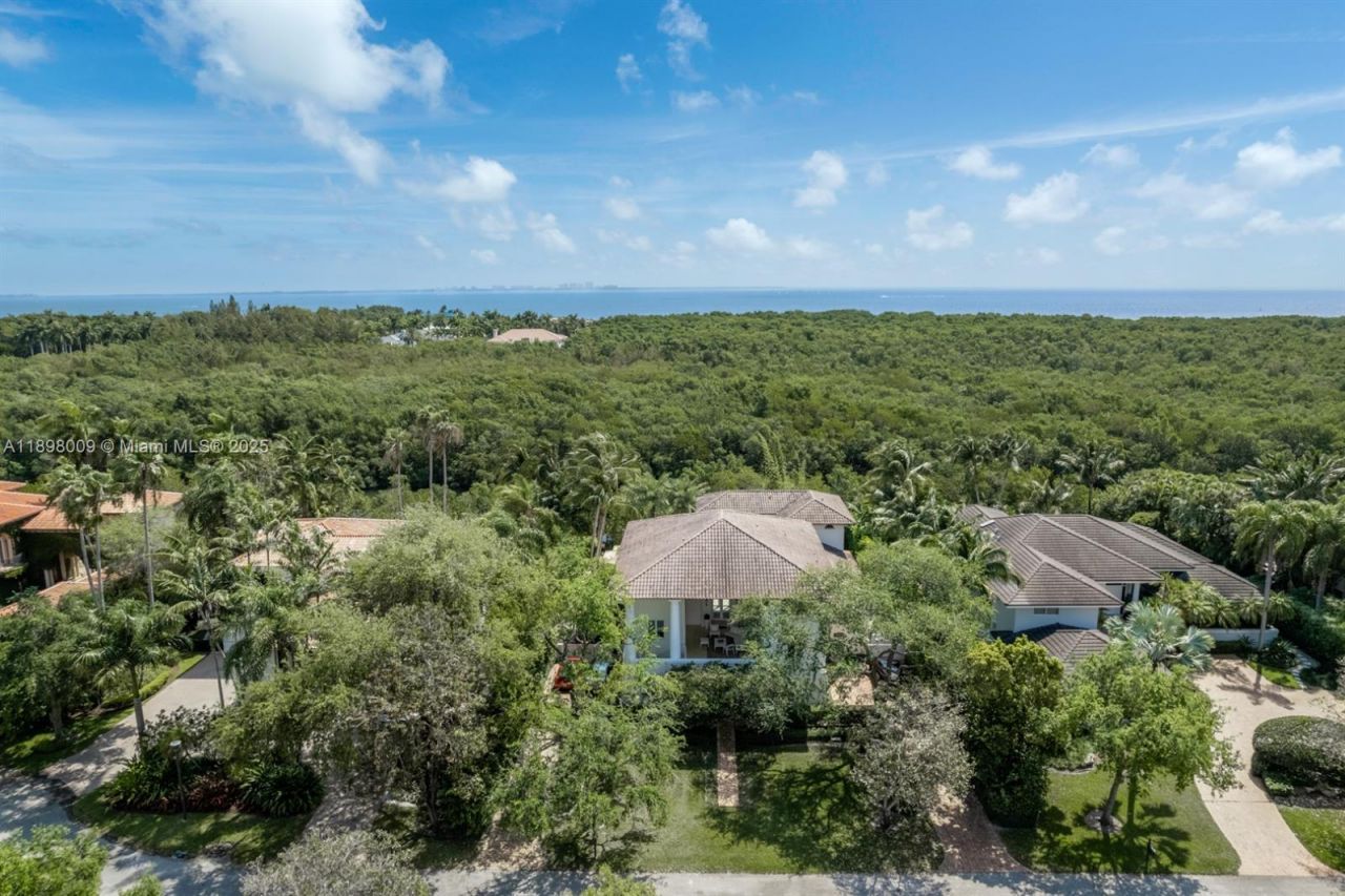 112 Paloma Dr, Coral Gables, FL 33143 Photo