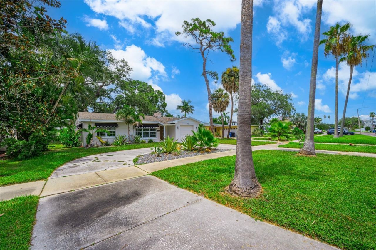 910 Snell Isle Boulevard Ne, Saint Petersburg, FL 33704 Photo