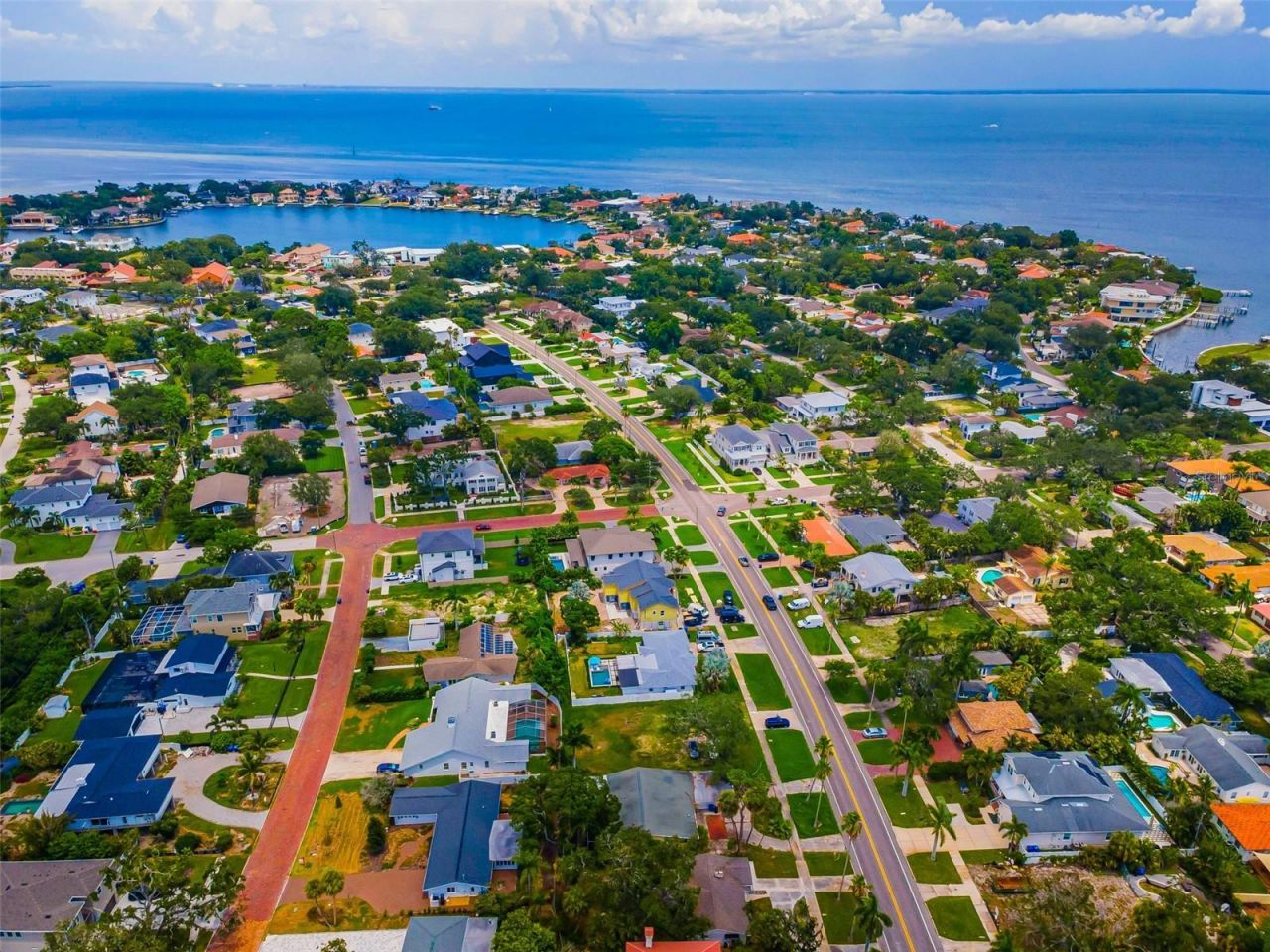 910 Snell Isle Boulevard Ne, Saint Petersburg, FL 33704 Photo