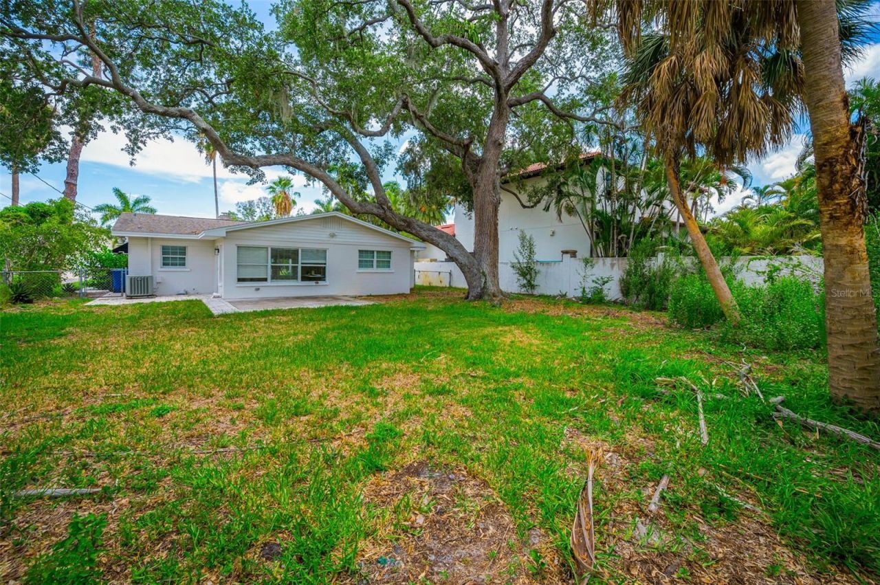 910 Snell Isle Boulevard Ne, Saint Petersburg, FL 33704 Photo