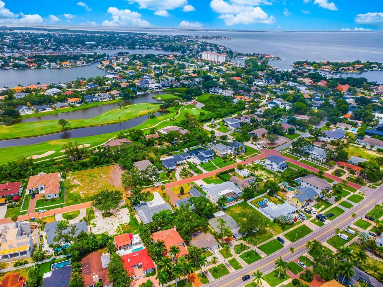910 Snell Isle Boulevard Ne, Saint Petersburg, FL 33704 Photo