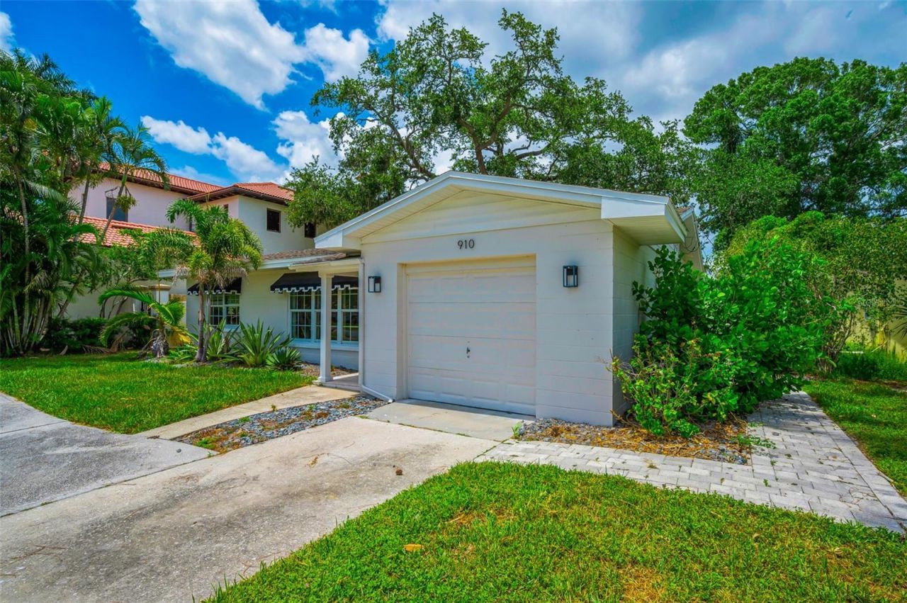 910 Snell Isle Boulevard Ne, Saint Petersburg, FL 33704 Photo