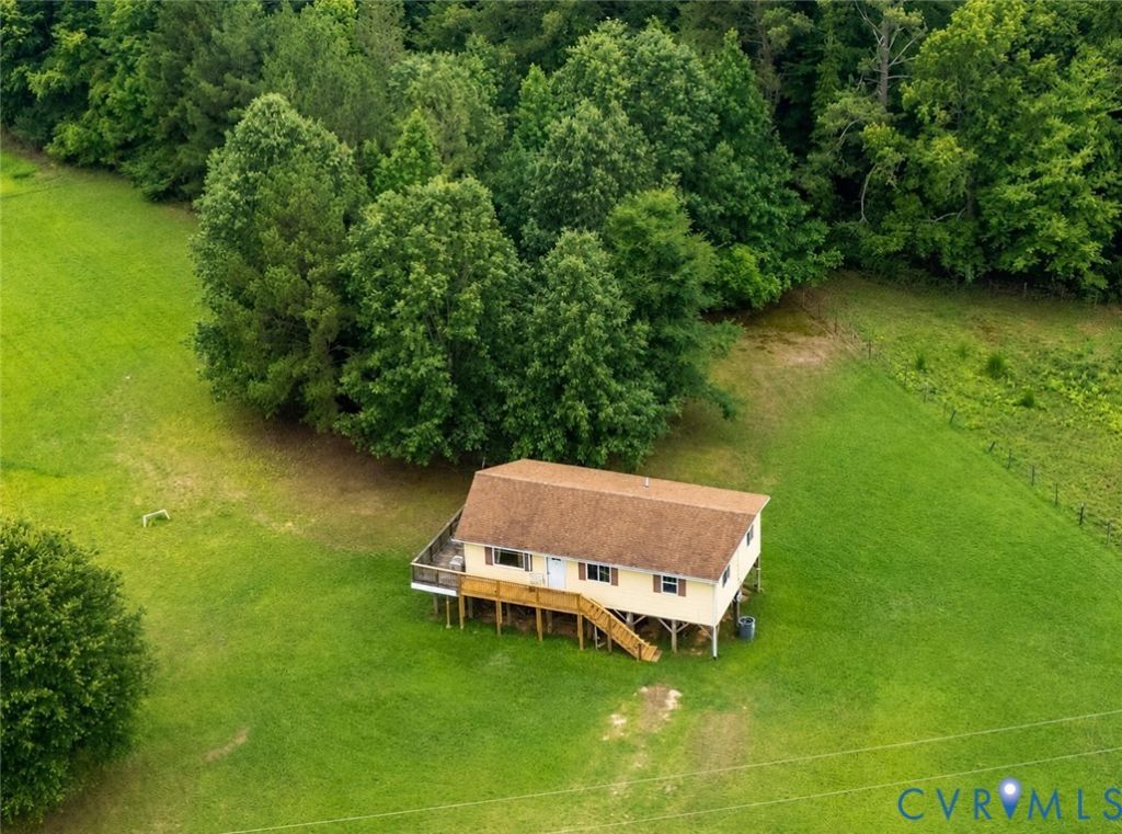 122 Chapmans Ford Road, Emporia, VA 23847 Main Photo