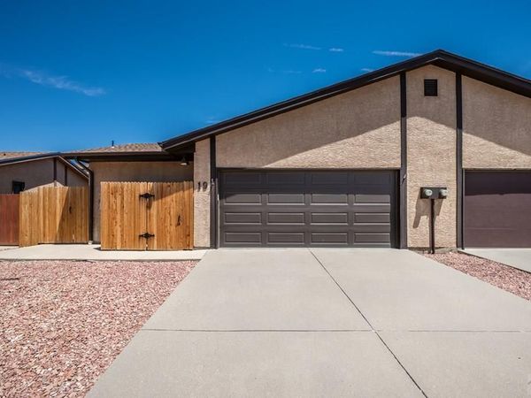 19 Pineridge Court, Pueblo, CO 81001