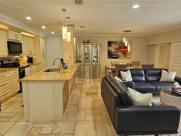 36750 US HIGHWAY 19 N, Unit 20-204, PALM HARBOR, FL 34684