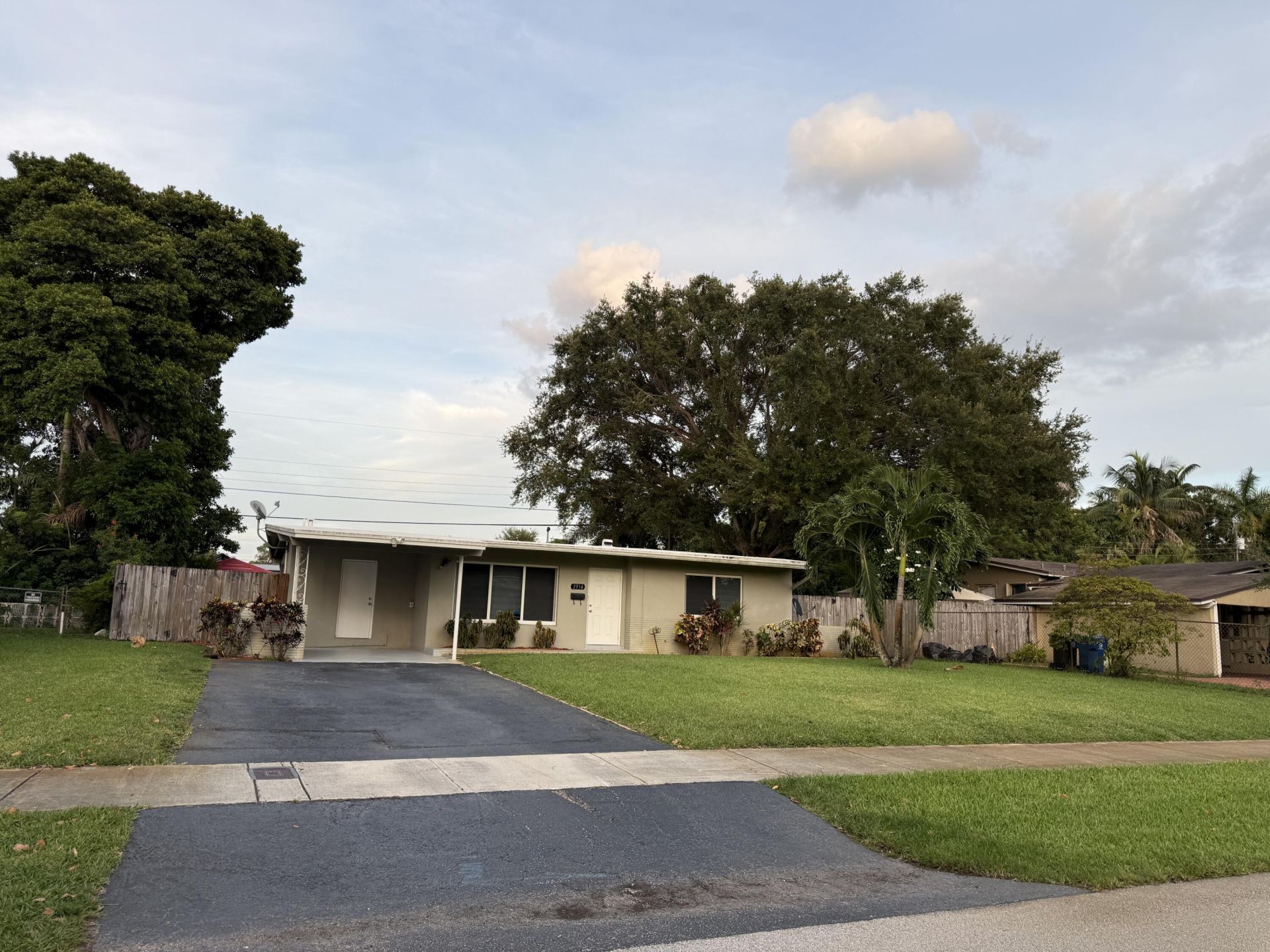 2316 SW 35th Avenue, Fort Lauderdale, FL 33312 Photo