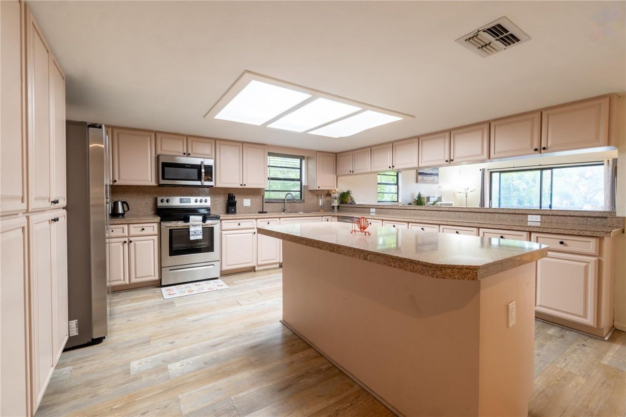 4003 Bayside Court, Bradenton, FL 34210 Photo