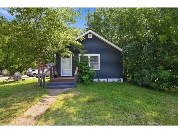 906 Scribner Street, Spooner, WI 54801