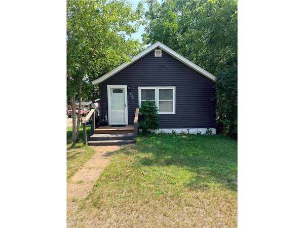 906 Scribner Street, Spooner, WI 54801