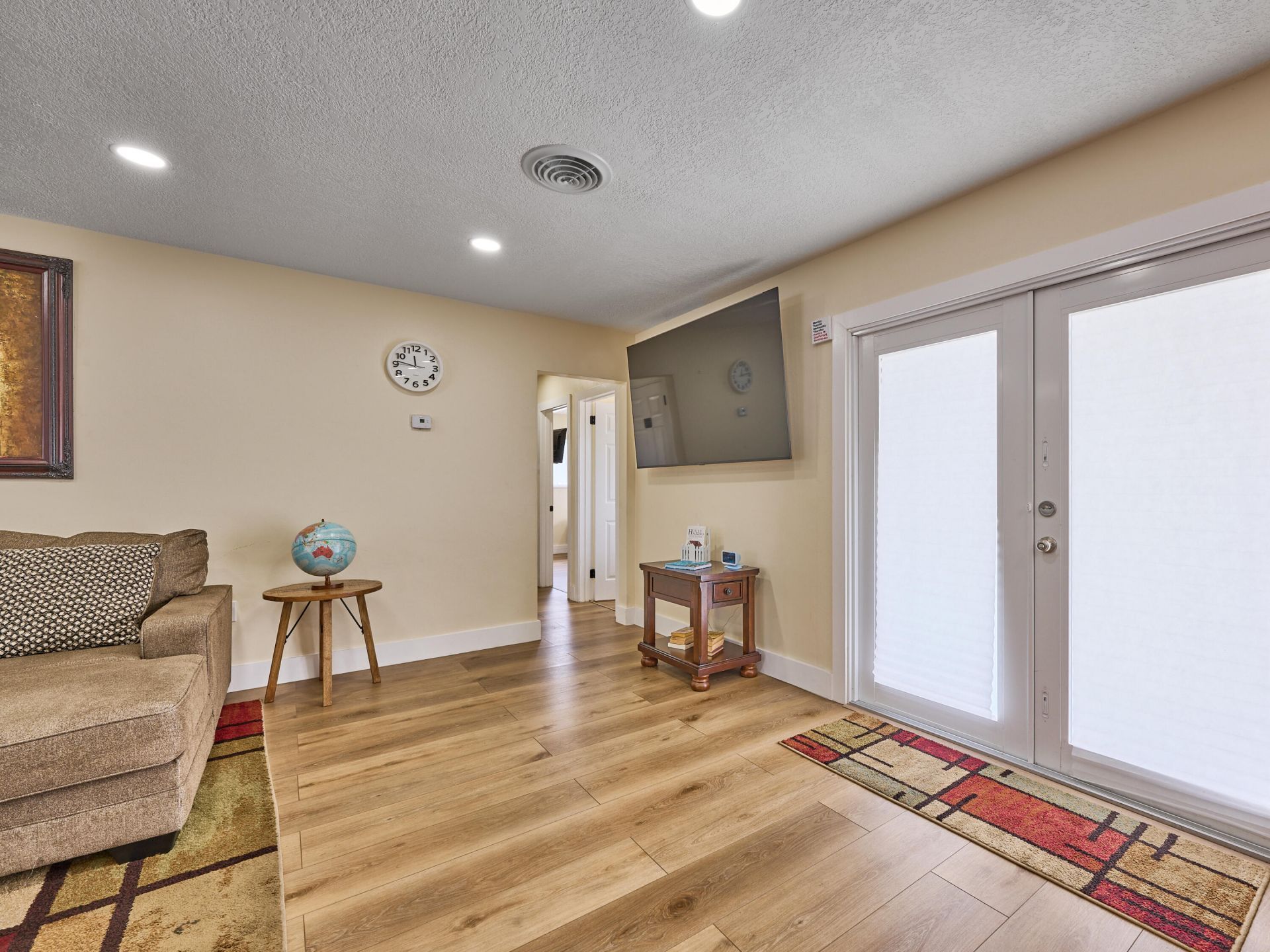 19615 NW 14th Avenue, Miami, FL 33169 Photo