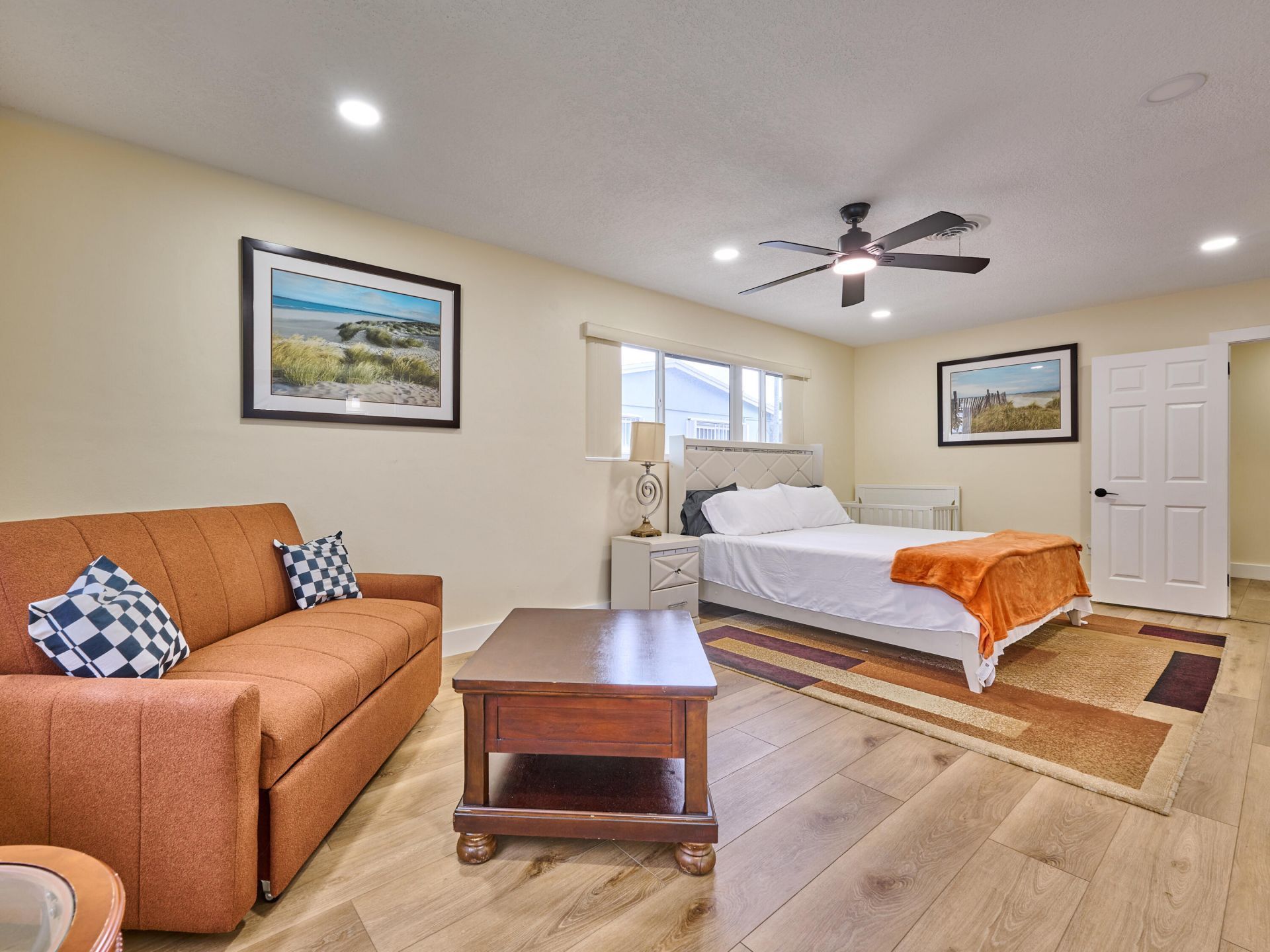 19615 NW 14th Avenue, Miami, FL 33169 Photo