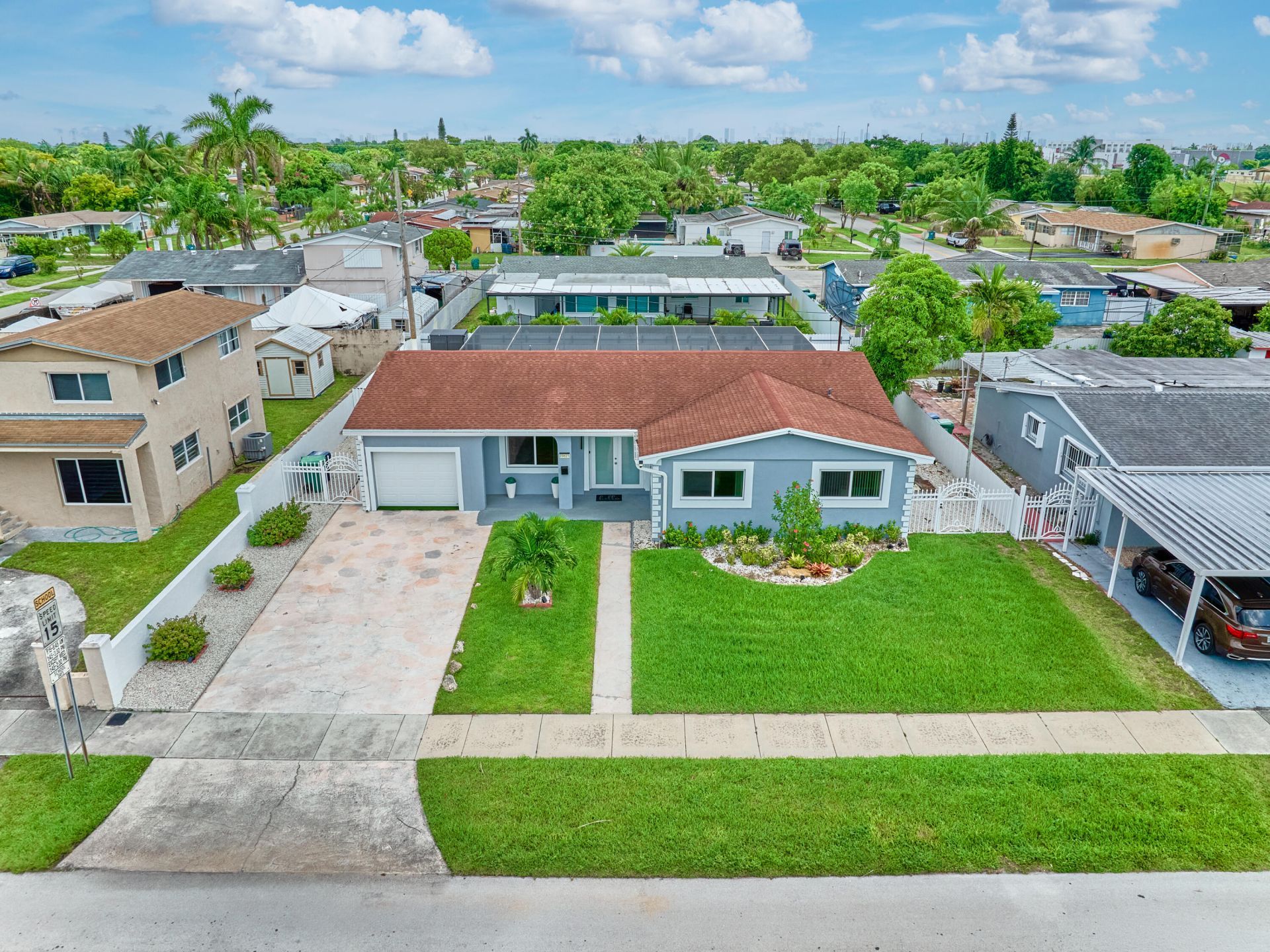 19615 NW 14th Avenue, Miami, FL 33169 Photo
