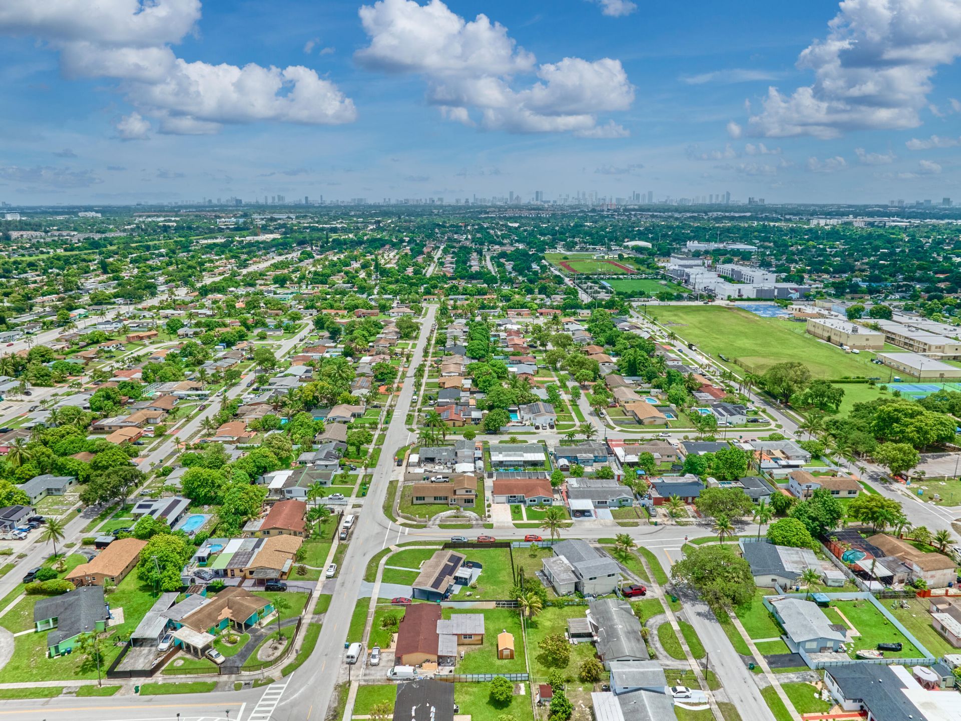 19615 NW 14th Avenue, Miami, FL 33169 Photo