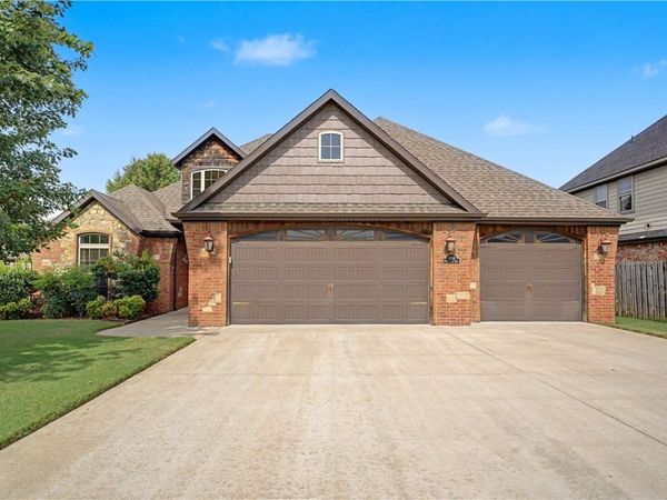 3904 SW Layton Road , Bentonville, AR 72713