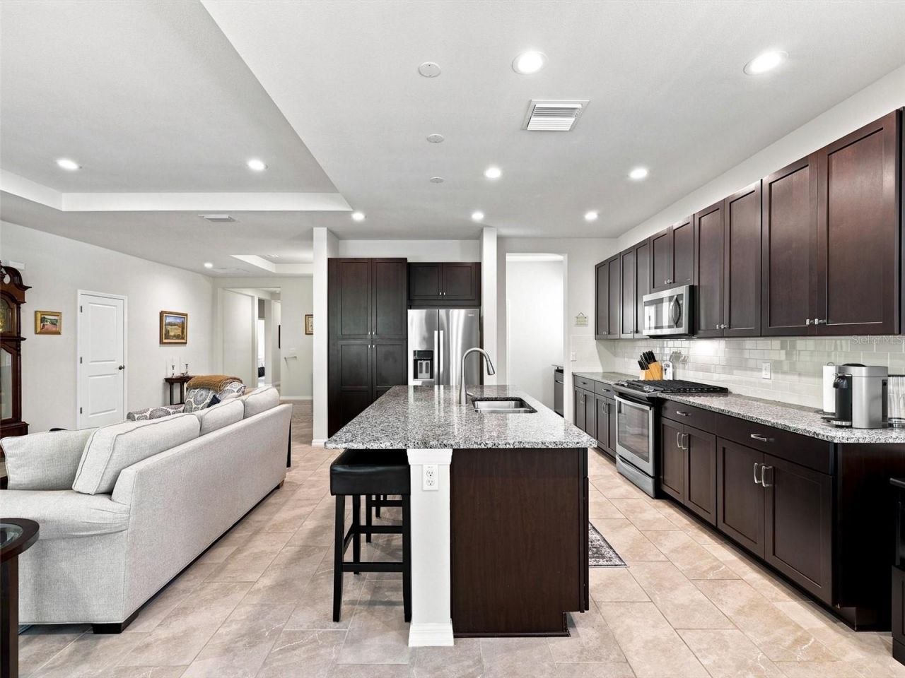 5133 Admiral Pointe Drive , Apollo Beach, FL 33572 Photo