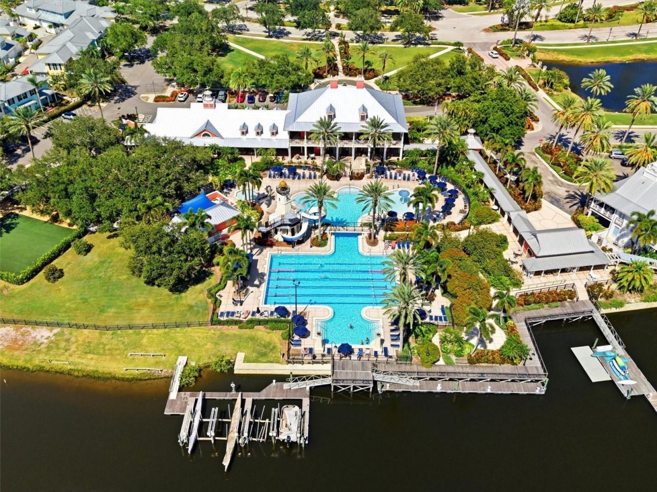 5133 Admiral Pointe Drive , Apollo Beach, FL 33572 Photo