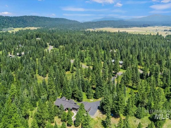 33 Sundance, McCall, ID 83638