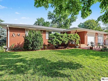 4047 S 37th Street, Lincoln, NE 68506