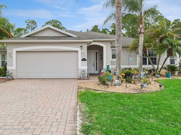 409 Gardendale Circle SE , Palm Bay, FL 32909